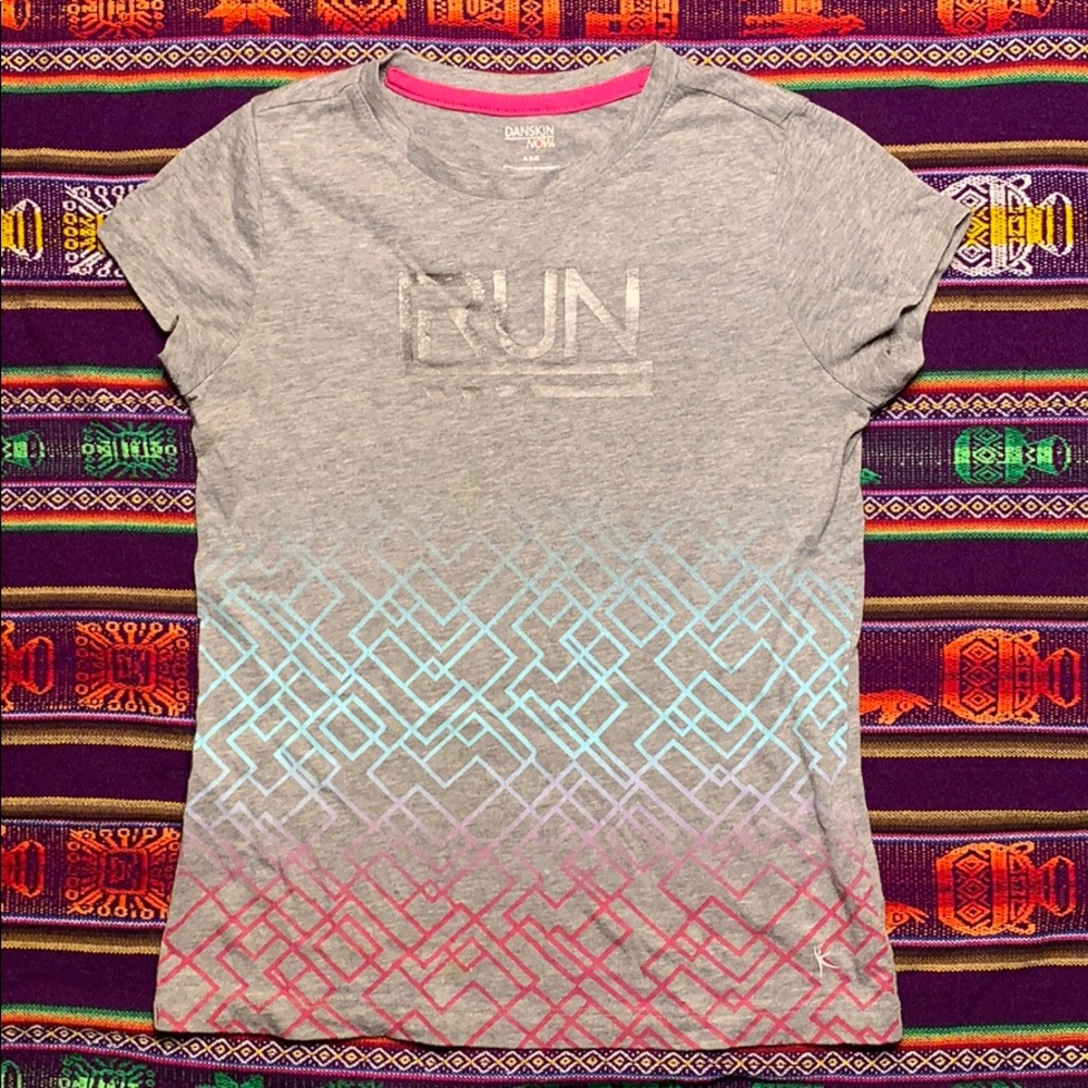 Short sleeve graphic T-shirt